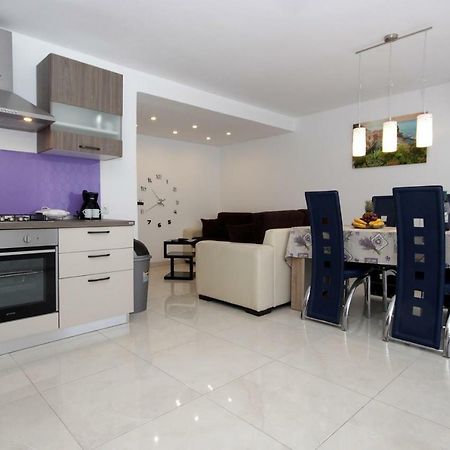 Apartment Alet Pula Ngoại thất bức ảnh