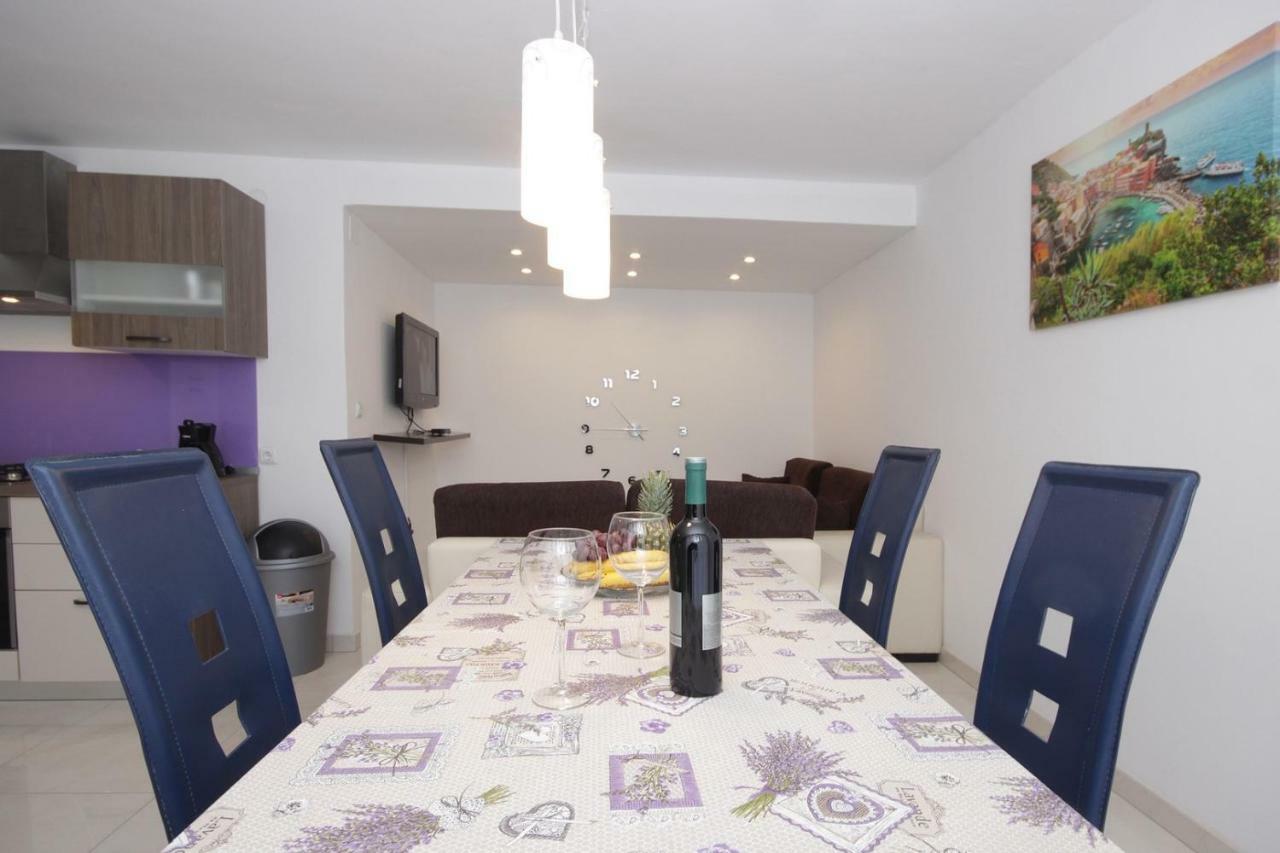Apartment Alet Pula Ngoại thất bức ảnh